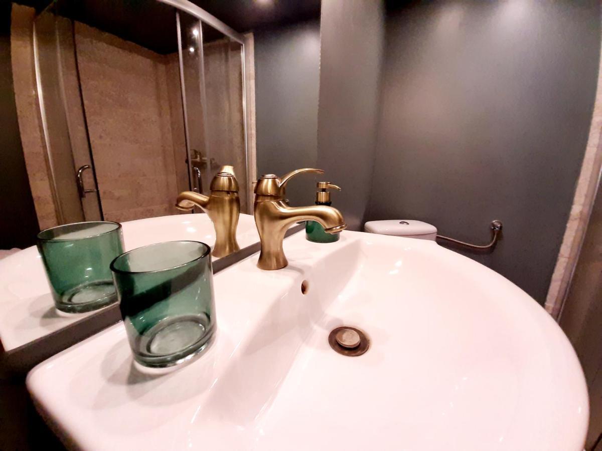 Central Loft Apartment Брашов Экстерьер фото